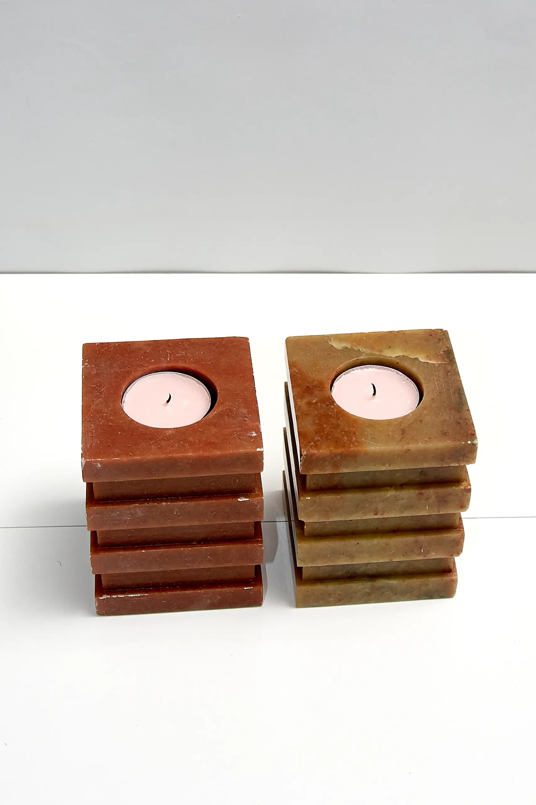 Suporturi pentru lumânări din piatră, pereche - imagine 2