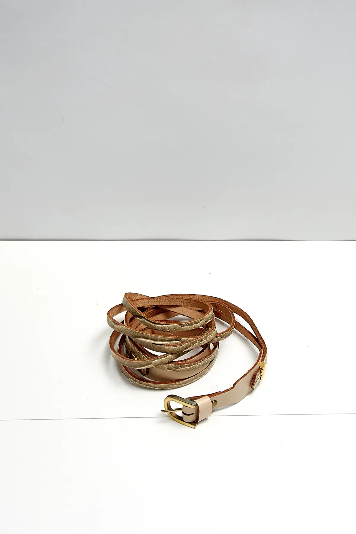 Centură din piele vintage, bej - imagine 3