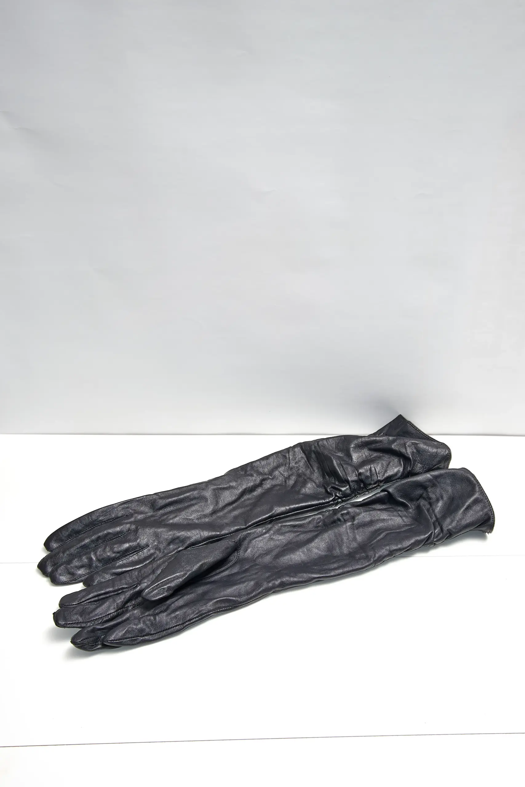 Mănuși lungi din piele neagră - imagine 2