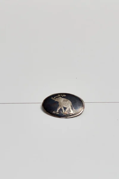 Brosă Vintage Ovală