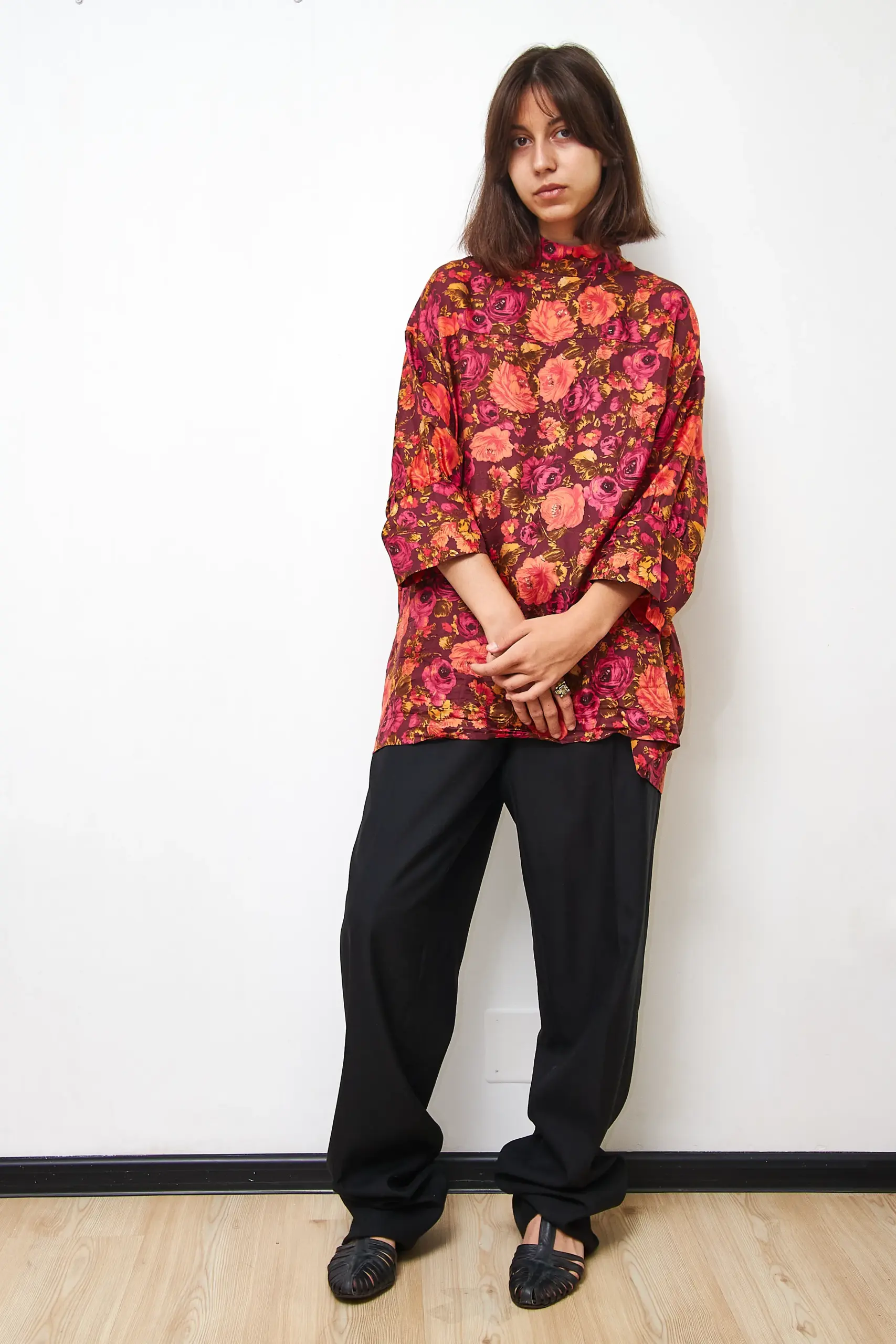 Cămășă de mătase cu flori, mărime L - imagine 2