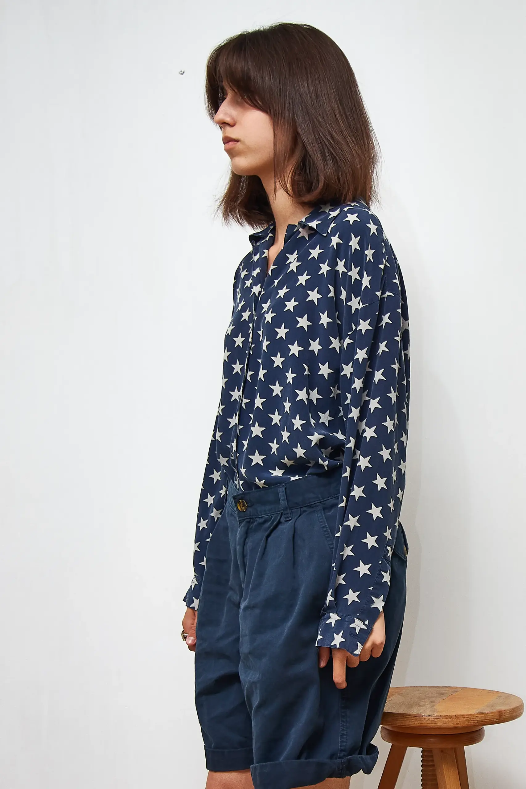 Cămășă de mătase vintage cu stele, mărime L - imagine 4