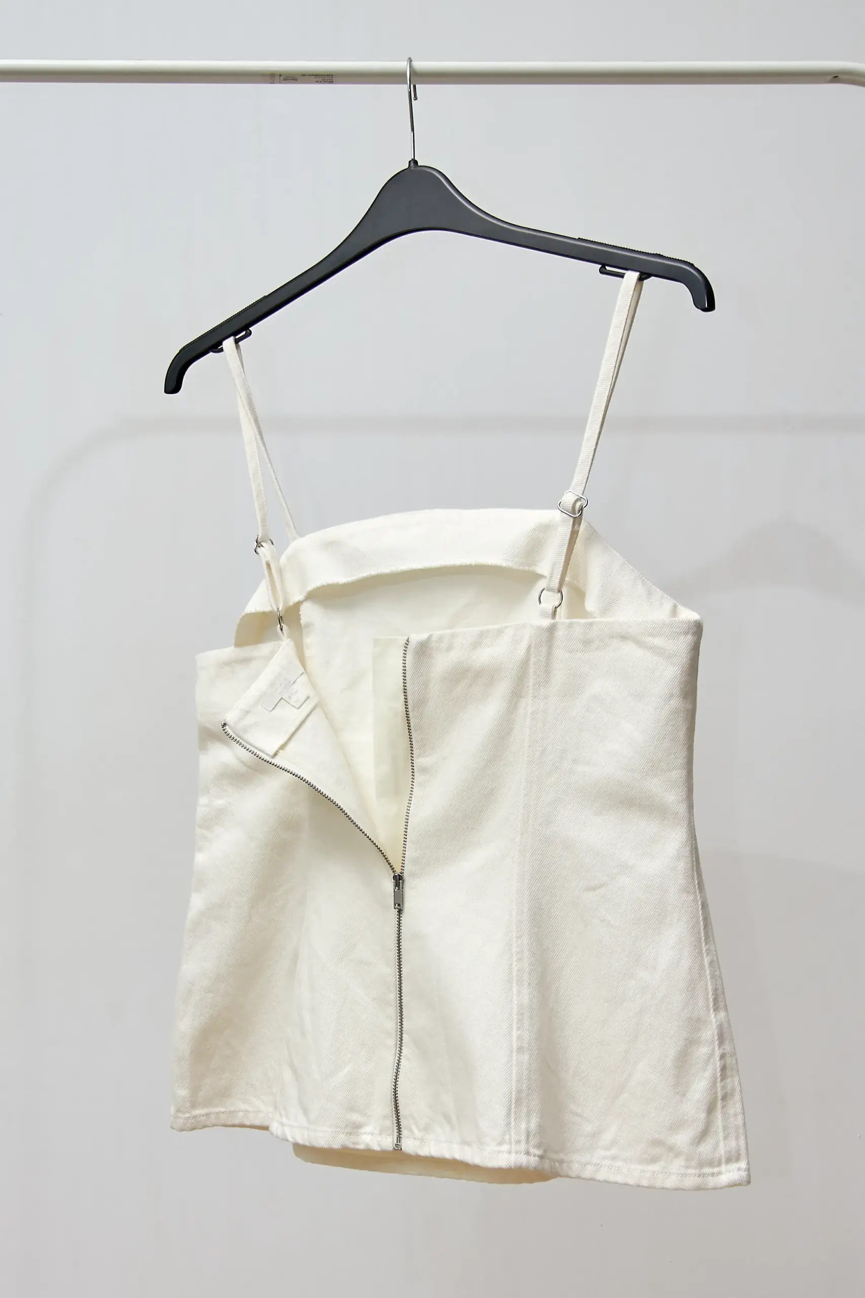 Top alb din denim COS, mărime EU 42/L