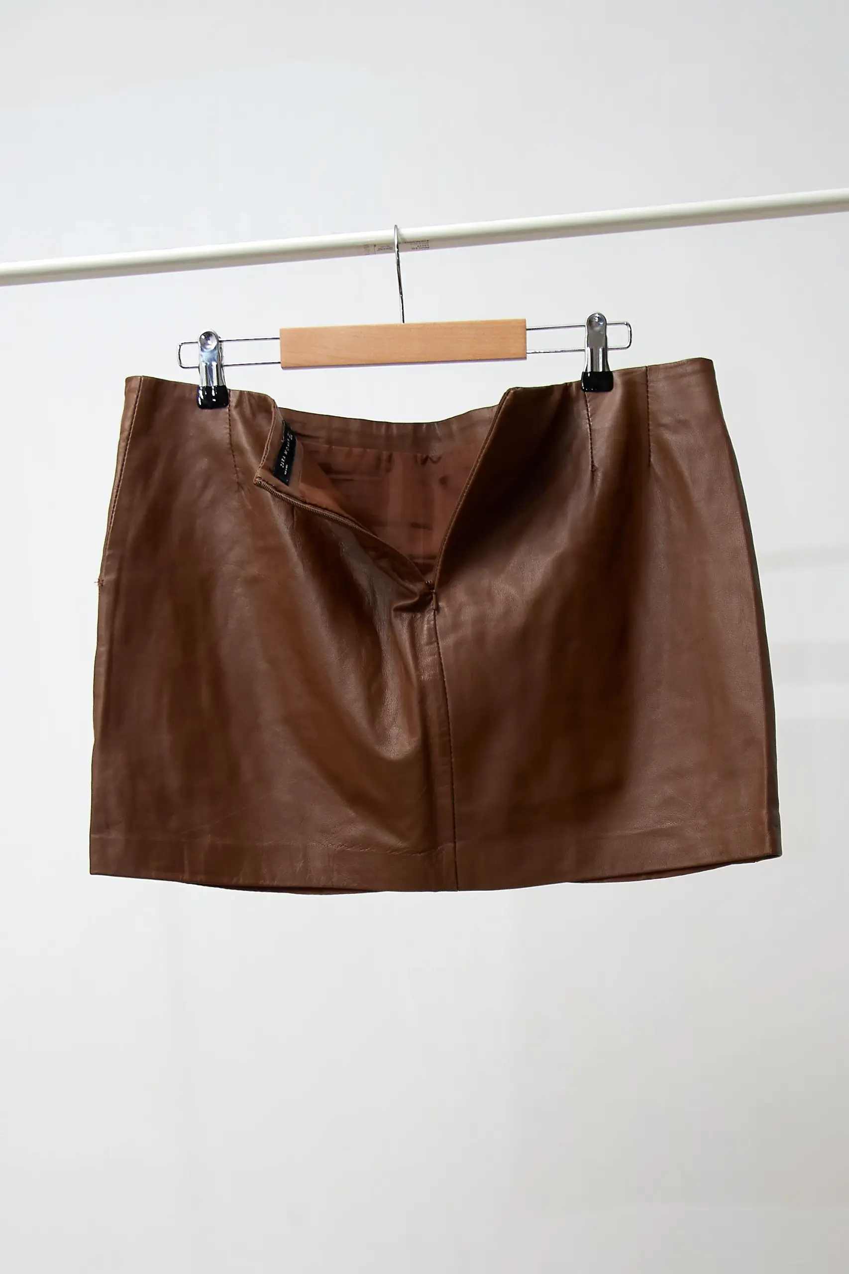 Fustă mini din piele Caffè, mărime L - imagine 4