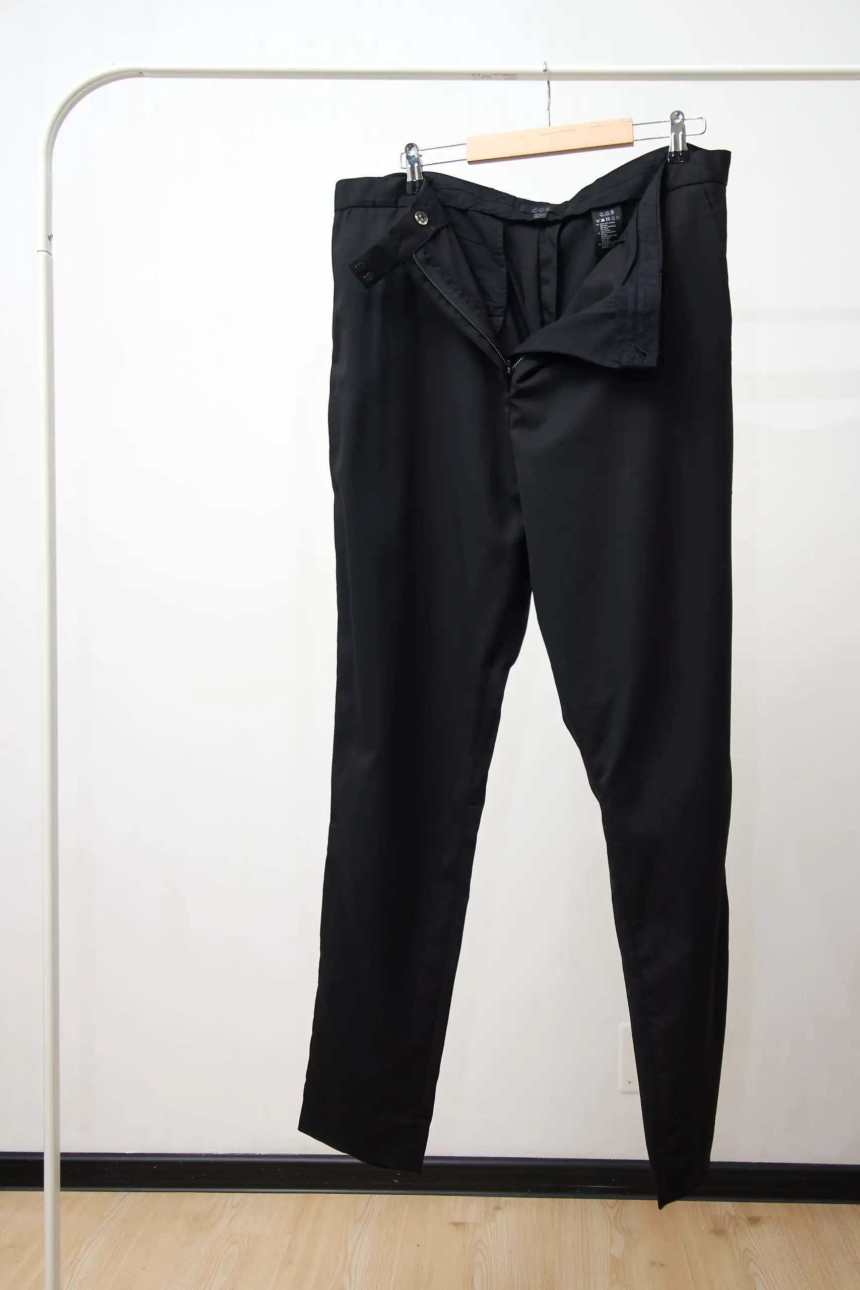 Pantaloni de lână COS negri, EU 42/L - imagine 4