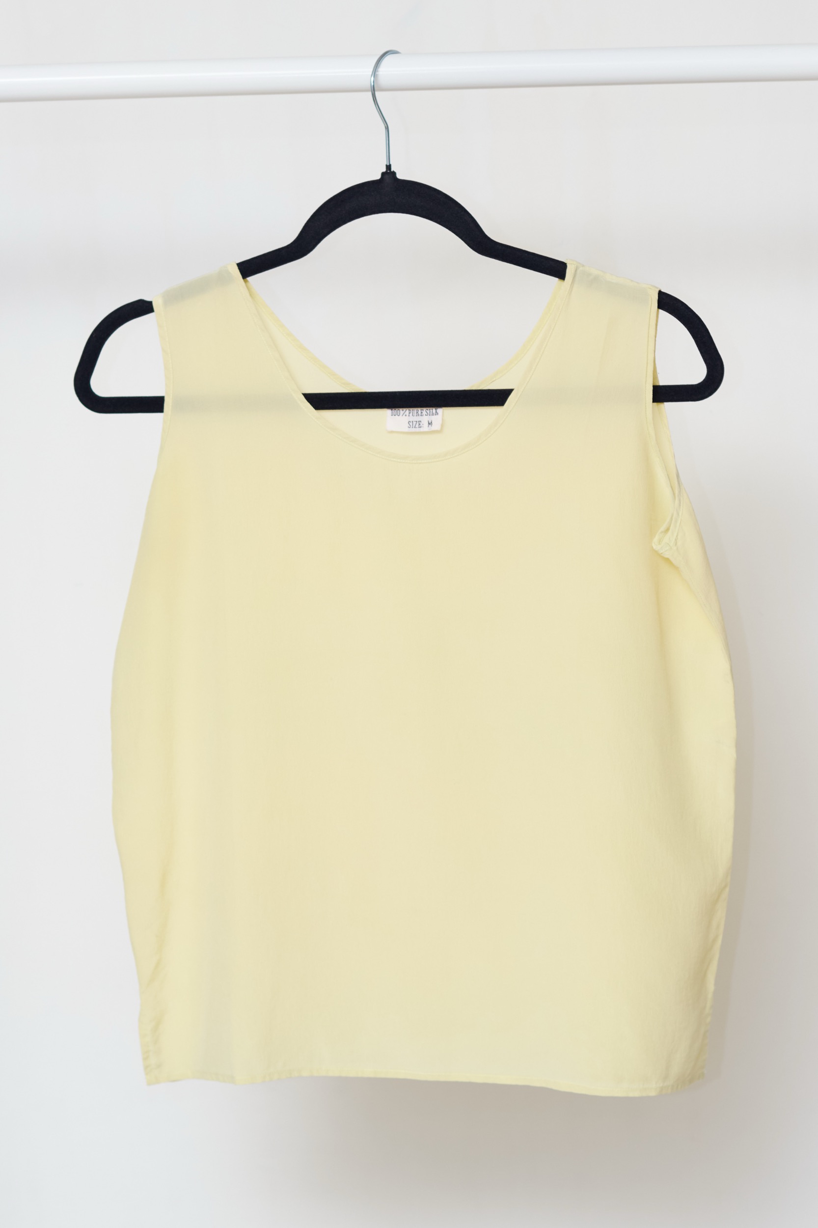Top Minimalist din 100% Mătase Naturală – Galben Pastel (Lemon Sorbet) - M