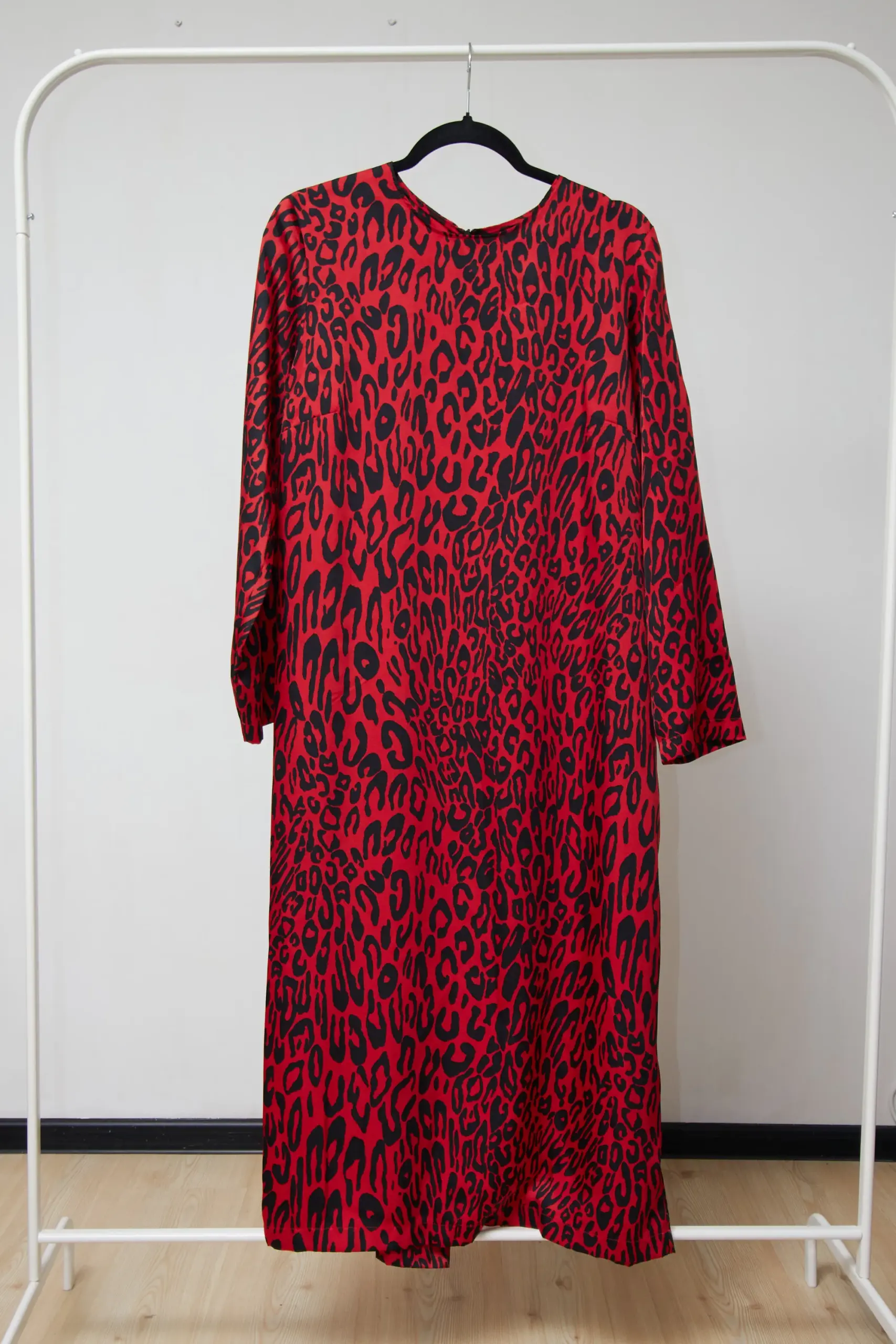 Rochie roșie cu imprimeu leopard - L - imagine 3