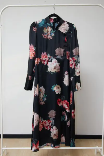 Rochie de inspirație orientală Flowers -L