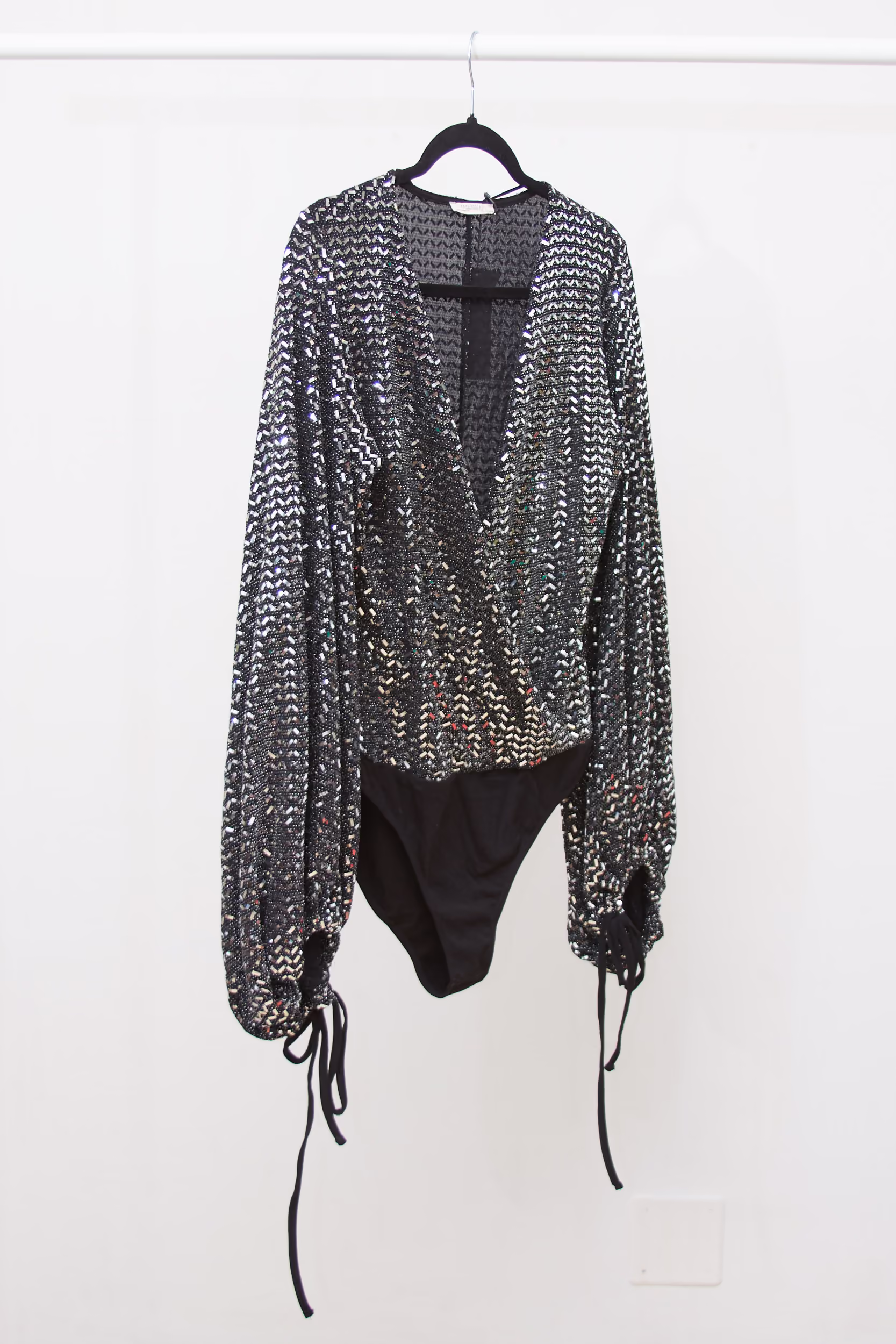 Body Zara cu Paiete Argintii – Nou - M/L - imagine 5