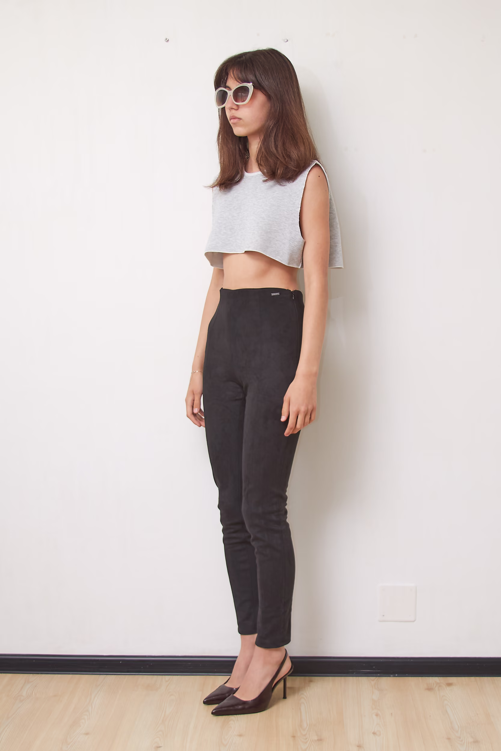 Pantaloni Guess Tapered din Imitație de Piele Întoarsă Negră, Mărime XS - imagine 5
