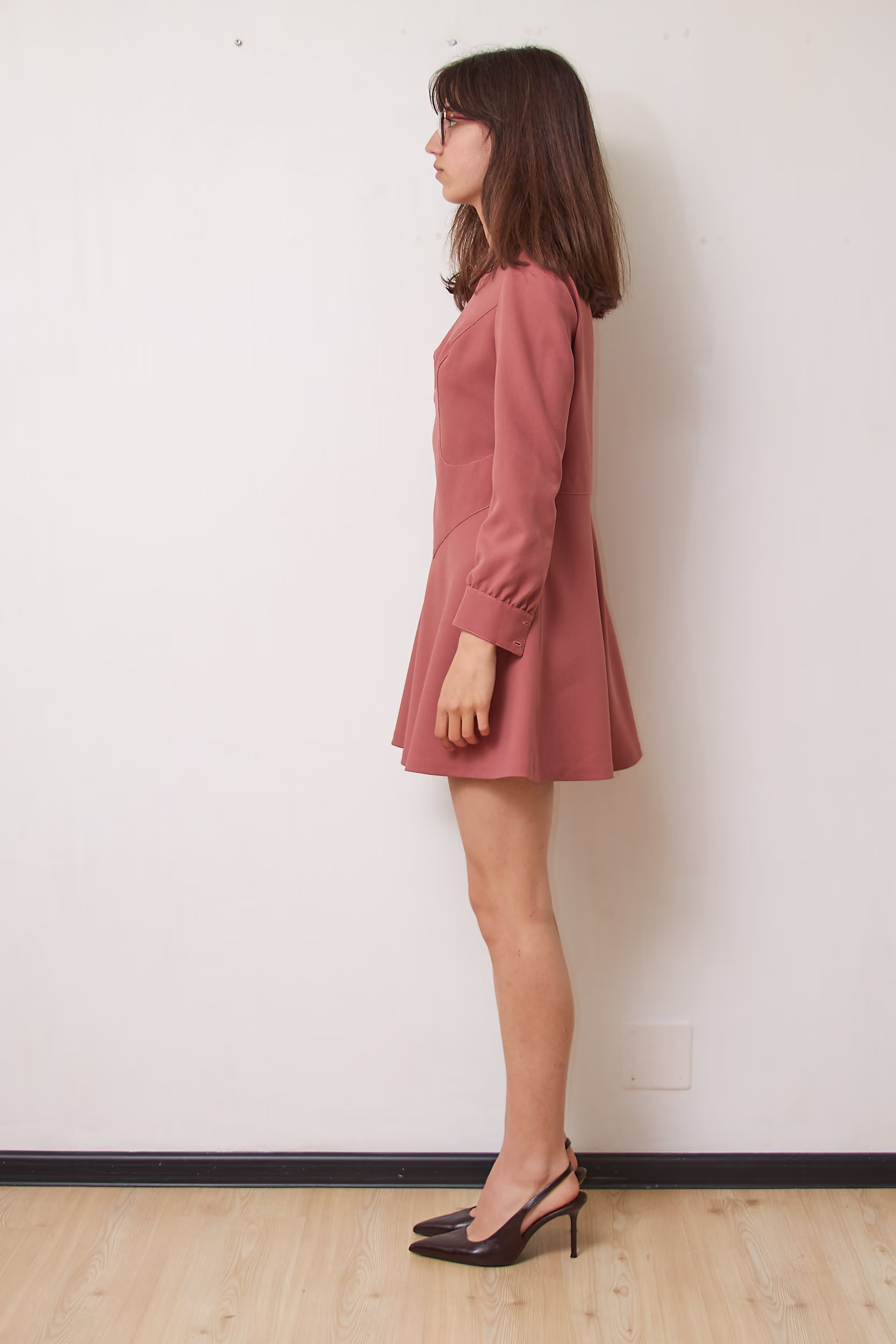 Rochie Vintage Mini Roz Prăfuit cu Croială Structurală și Guler Ridicat, Mărime XS - imagine 3