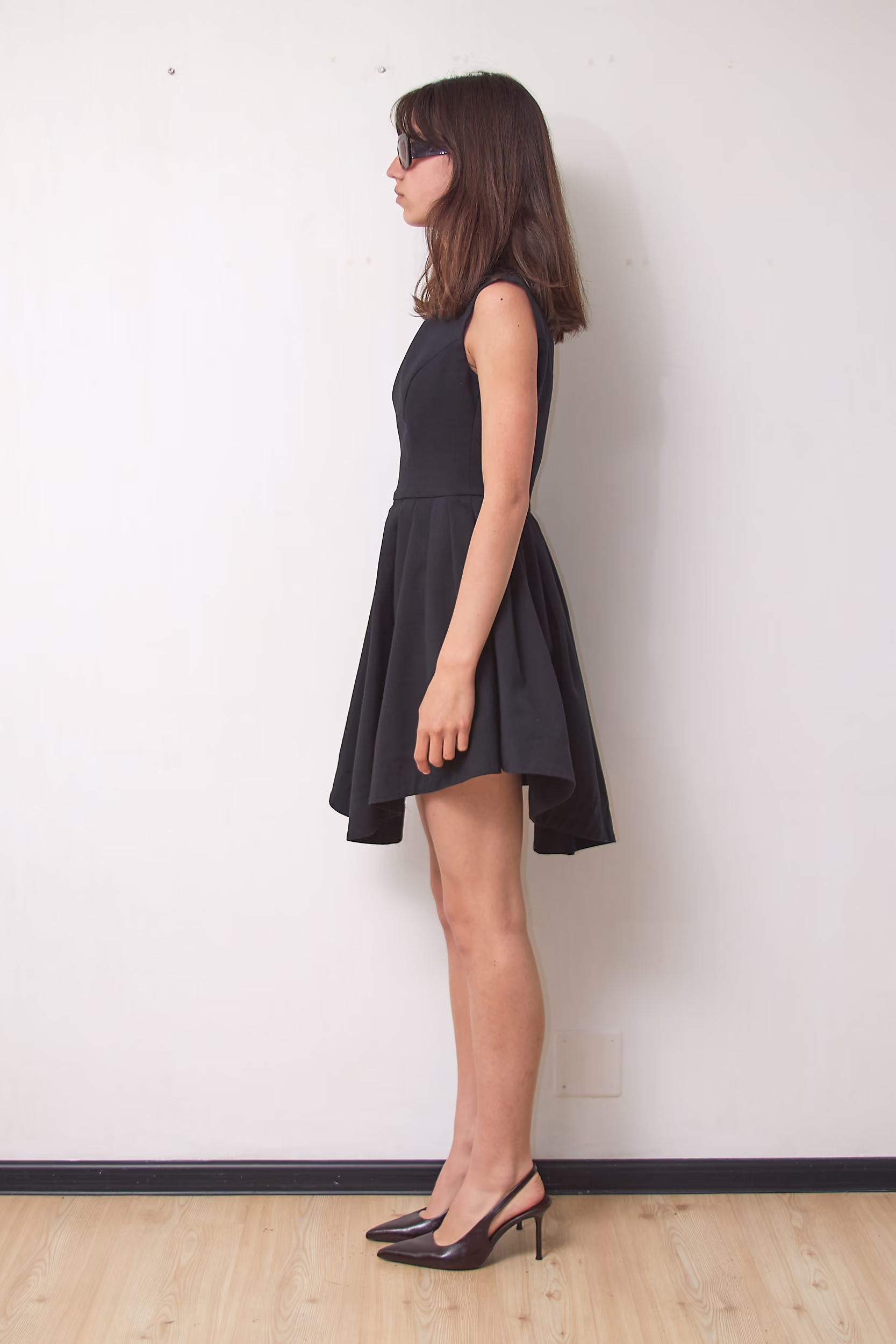 Rochie Premium Mangano Cocktail Cloche Negră cu Detaliu Metalic Auriu, Mărime S - imagine 3
