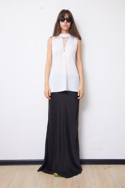 Top Fluid Alb cu Decolteu Lace-Up și Croială Peplum - Guess - M