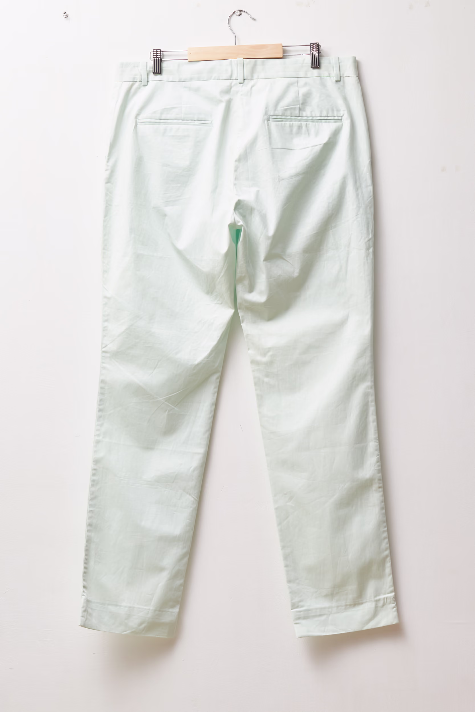 Pantaloni Pantaloni Chino Noi cu Etichetă Mint-Green din Poplin de Bumbac 100% - COS - L - imagine 2