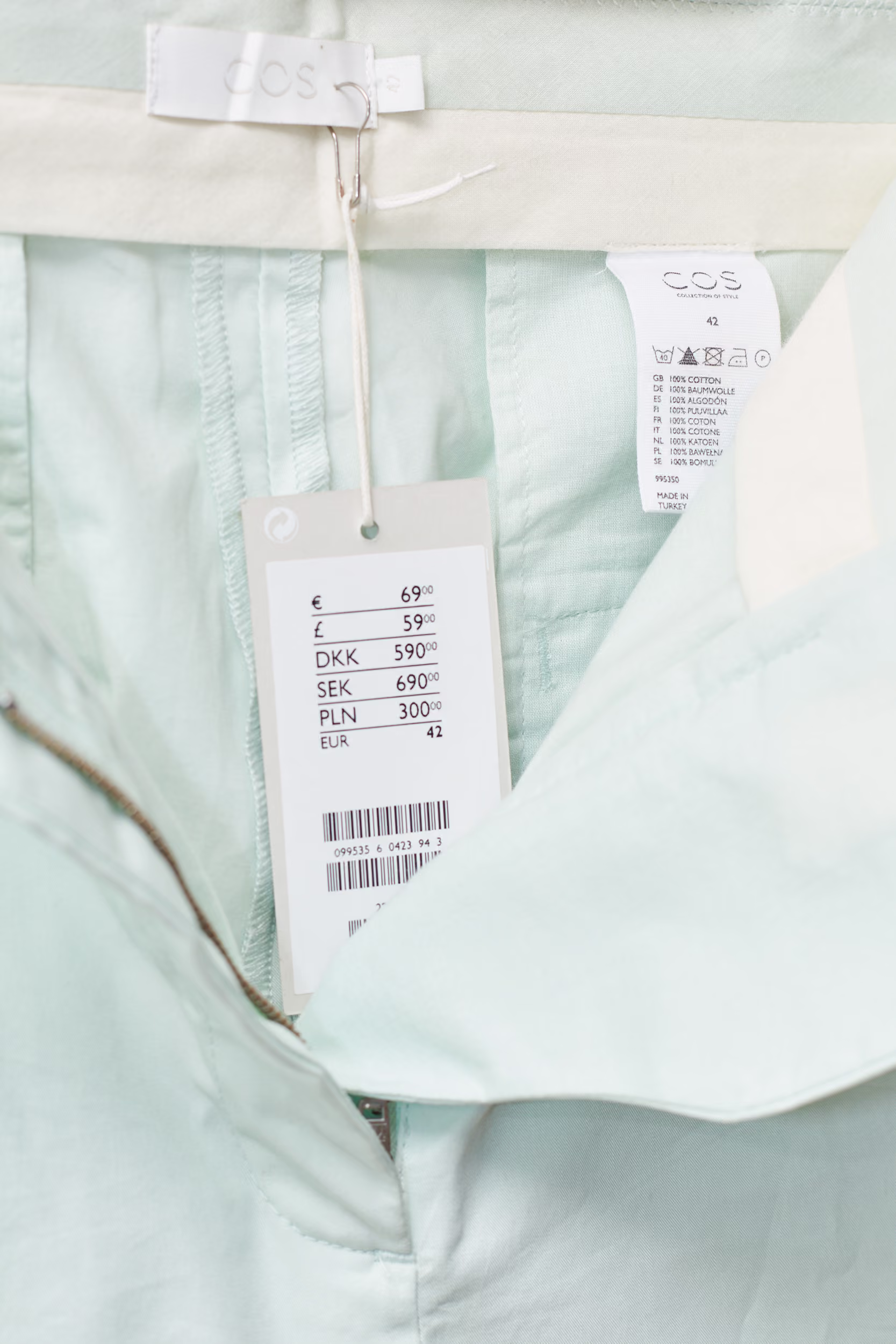 Pantaloni Pantaloni Chino Noi cu Etichetă Mint-Green din Poplin de Bumbac 100% - COS - L - imagine 3